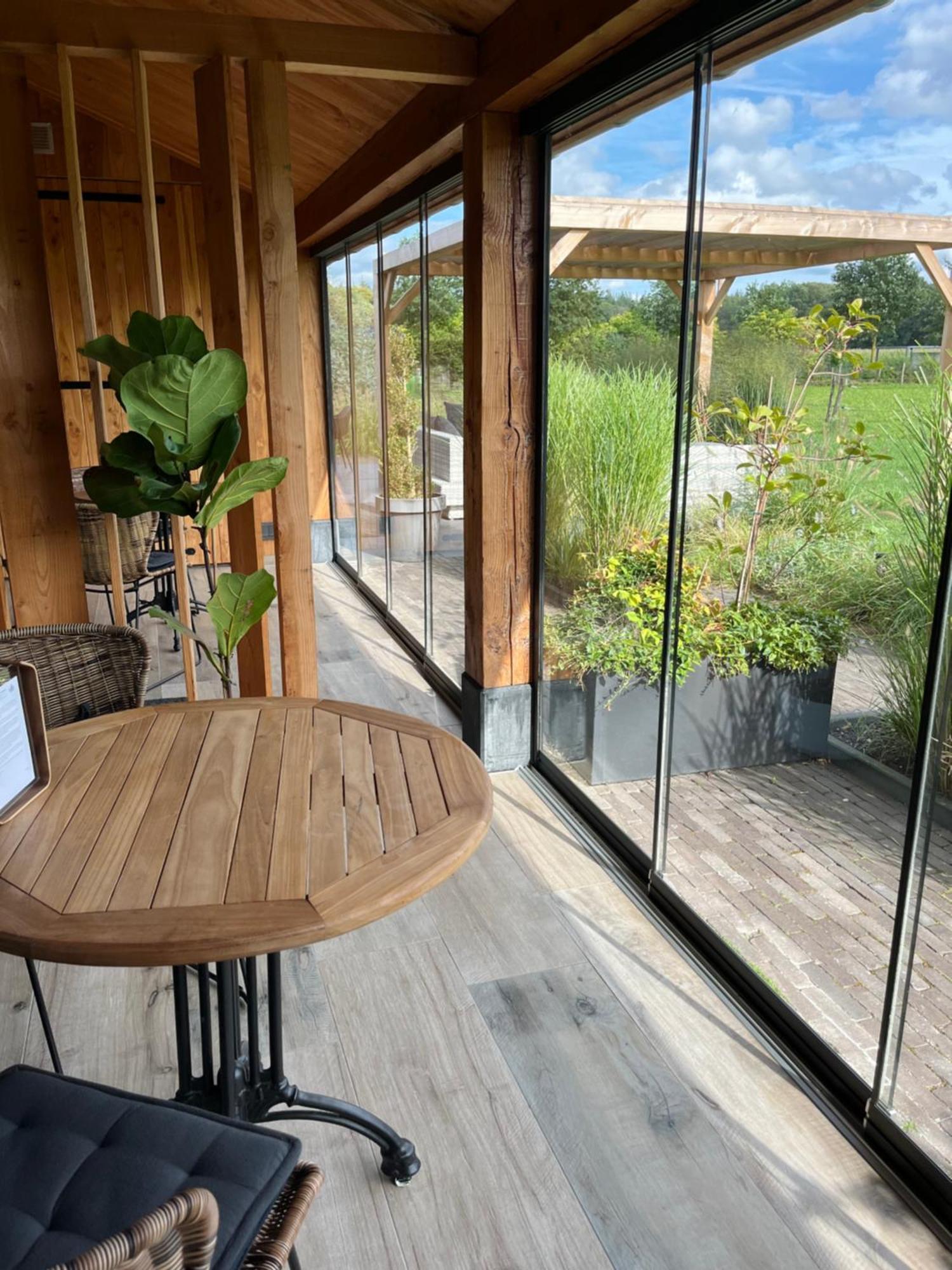 'T Heidepaleis Bed & Breakfast Garderen Exterior photo